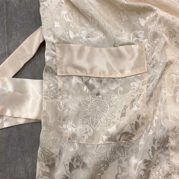 Victoria's Secret Robe Women Small Ivory Tasseled Belt Floral Damask Long Flaw‎ - Picture 9 of 14